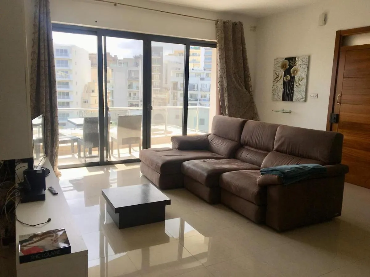 Specious Double Rooms Saint Julian's Homestay