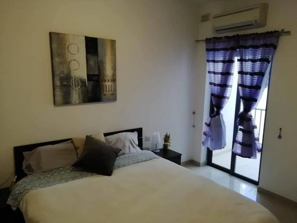 Specious Double Rooms Saint Julian's 0*,  Malta